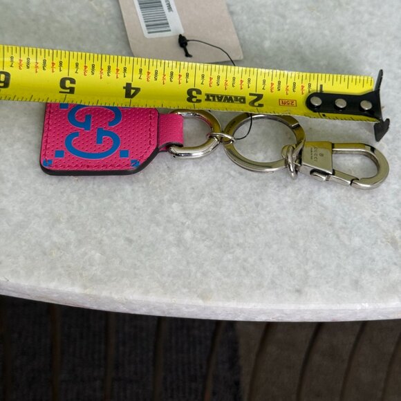 GUCCI GG Embossed Leather Metal Bag Charm Key Chain Pink 625607 NWT - Picture 6 of 6